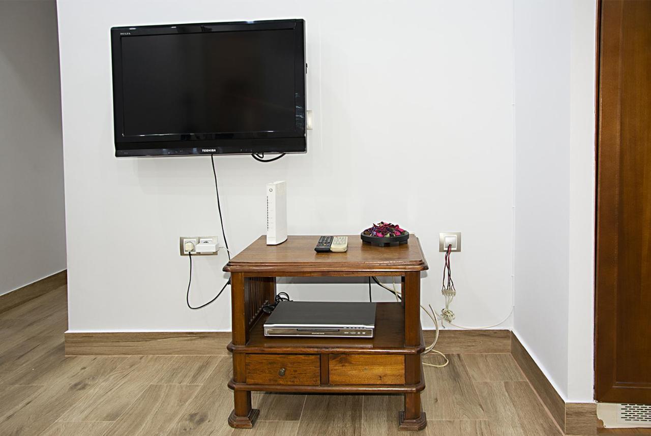 Apartamento Triana เซบีญา ภายนอก รูปภาพ